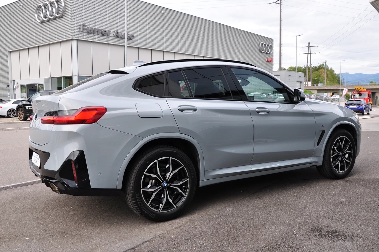 BMW X4 xDrive 48V 30i M Sport Steptronic-image-11