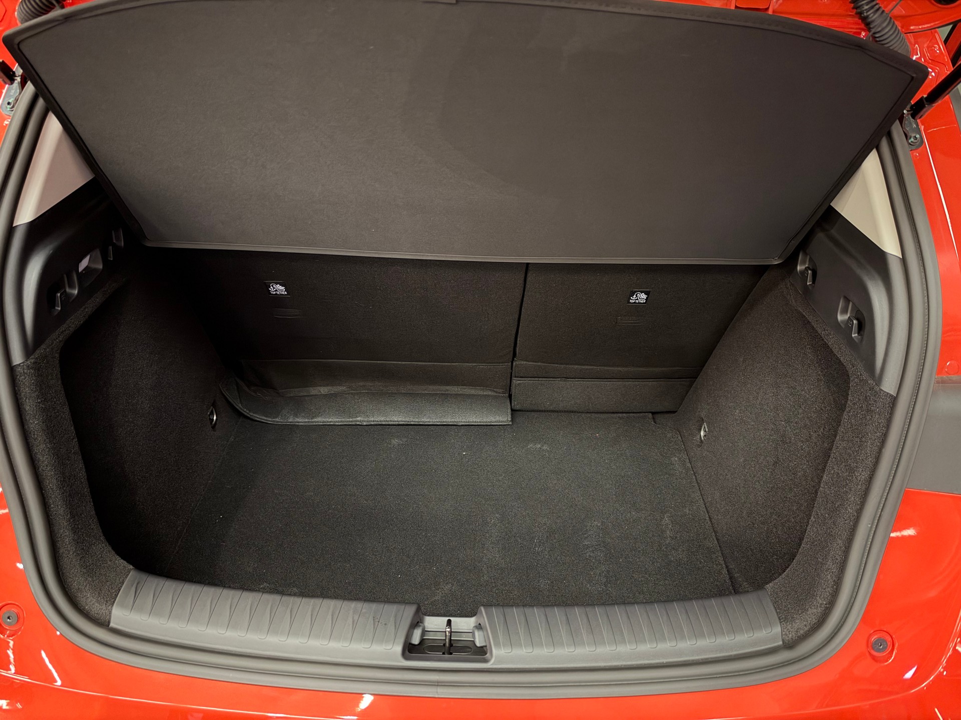 BYD Dolphin G DM-i Comfort-image-9