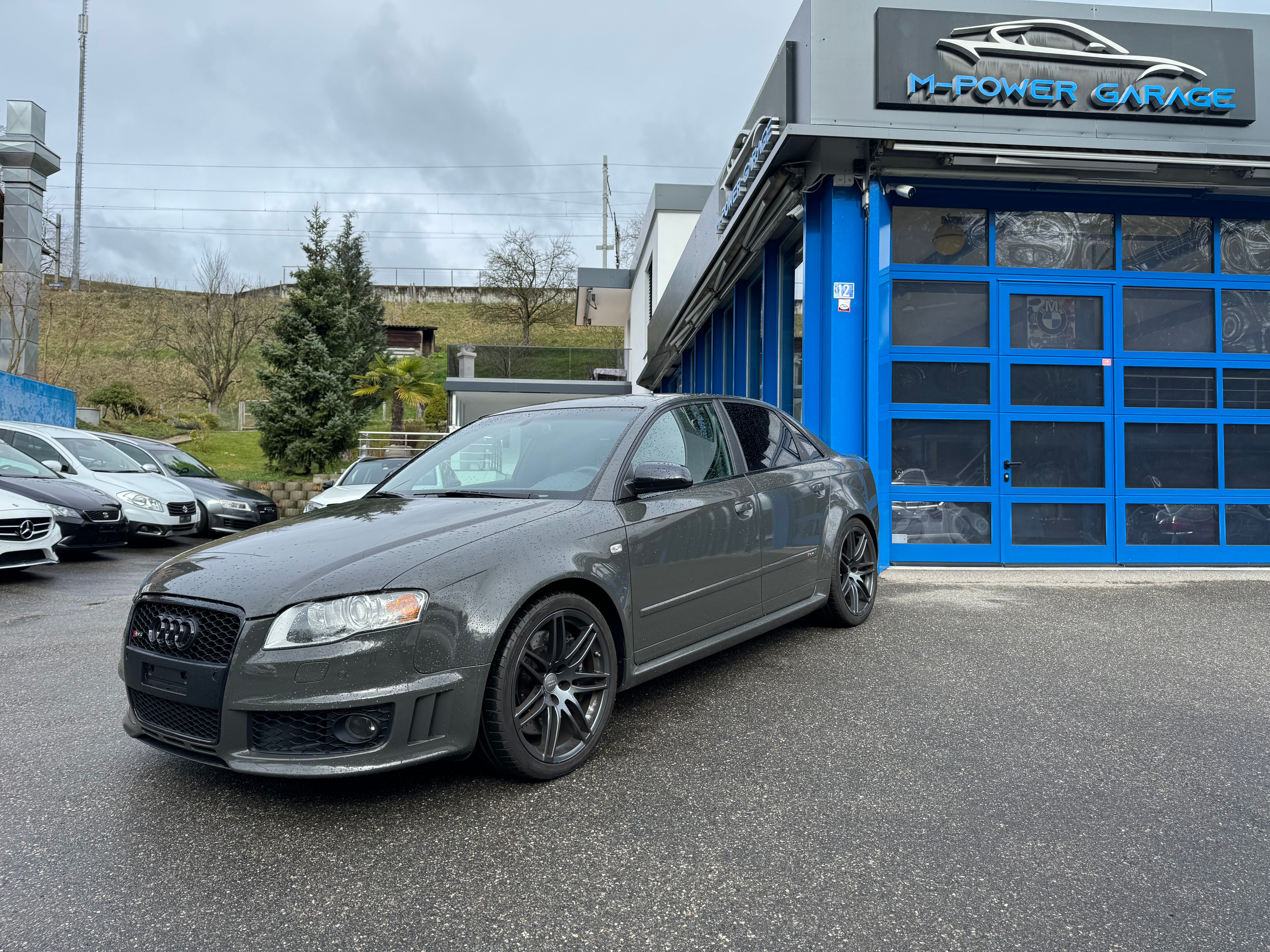 Car photo