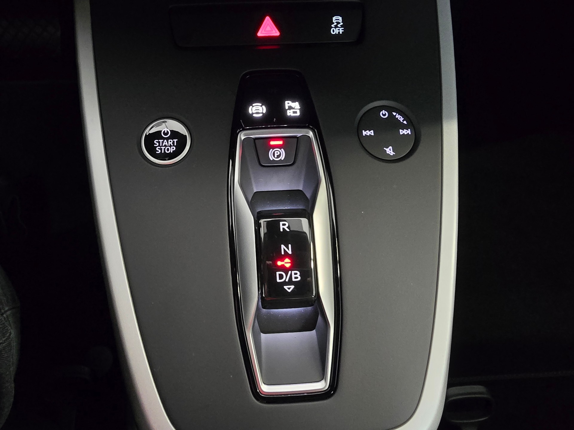 AUDI Q4 e-tron 35-image-11