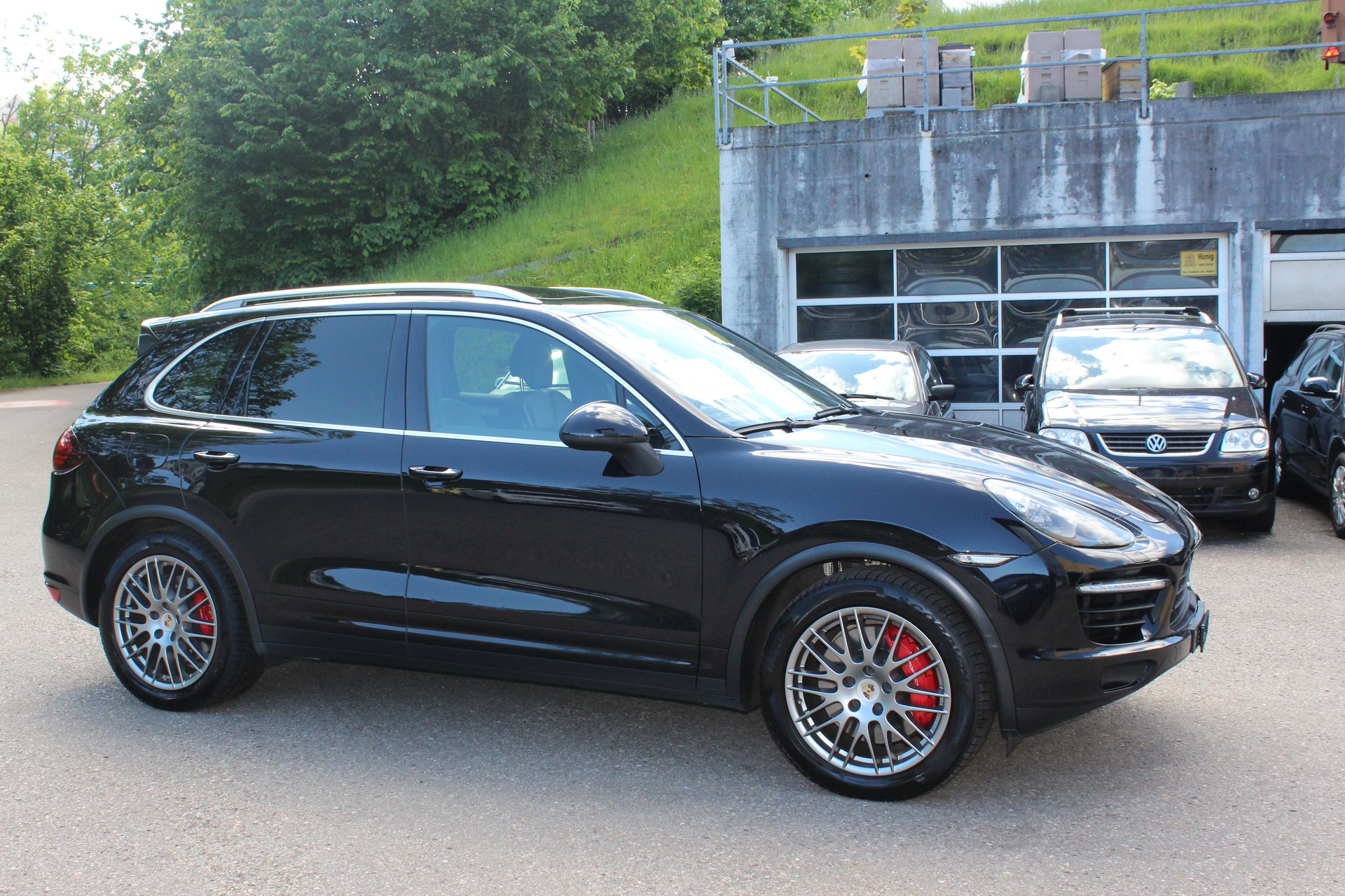 PORSCHE Cayenne Turbo-image-15