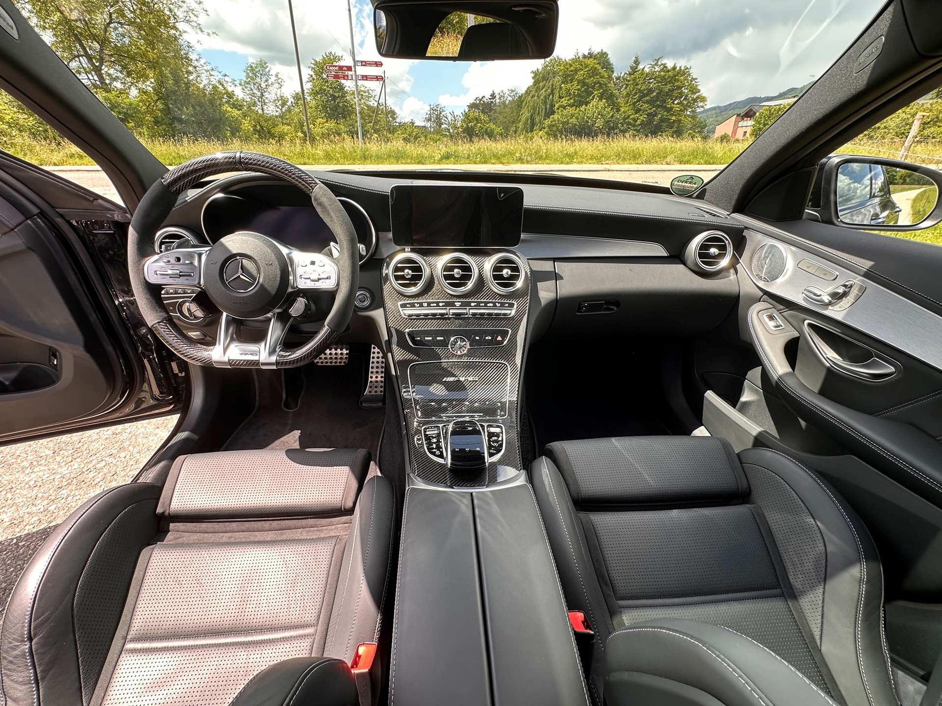 MERCEDES-BENZ C 63 S AMG Speedshift-image-16