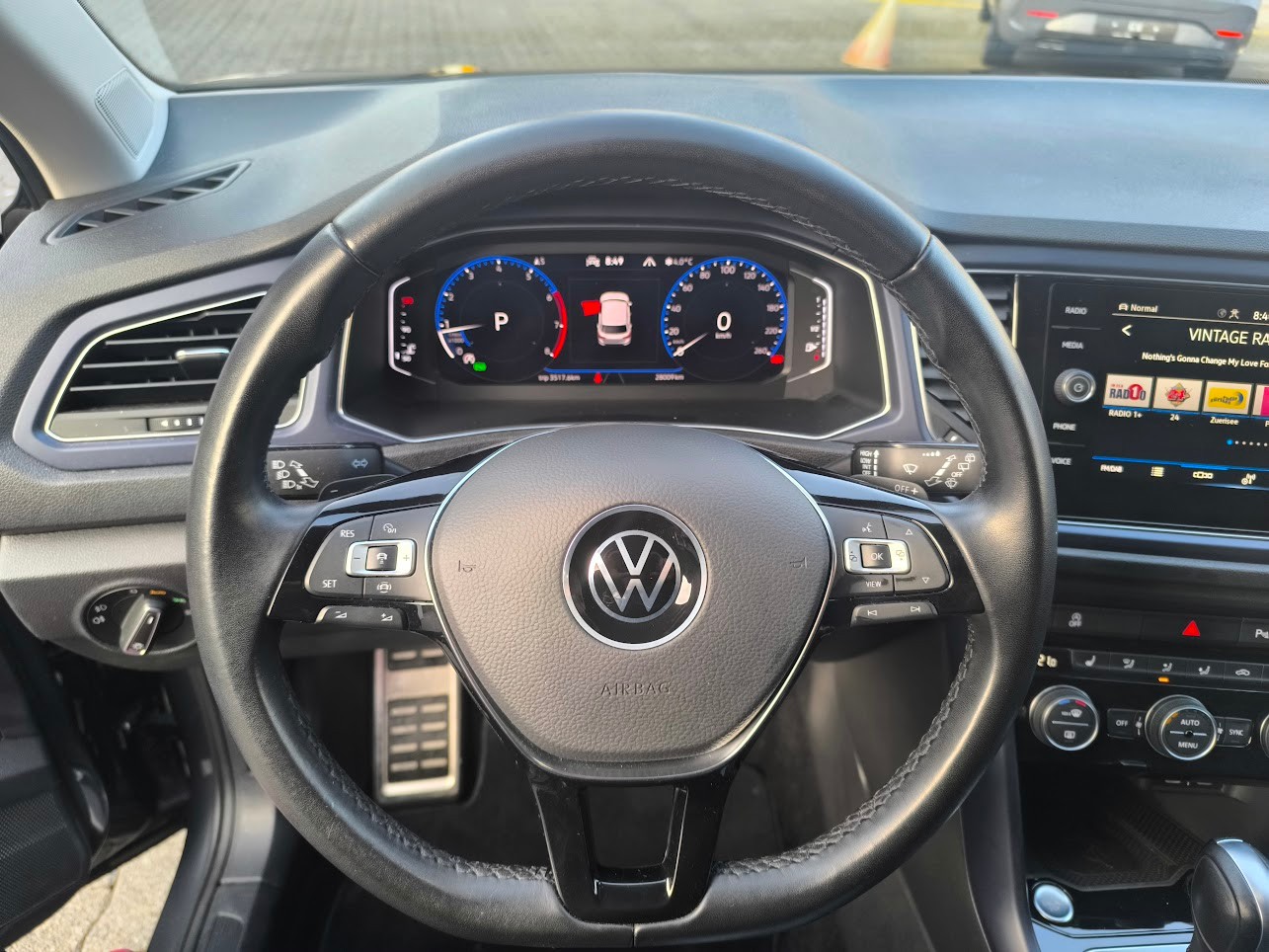 VW T-Roc 2.0 TSI Advance DSG 4Motion-image-10