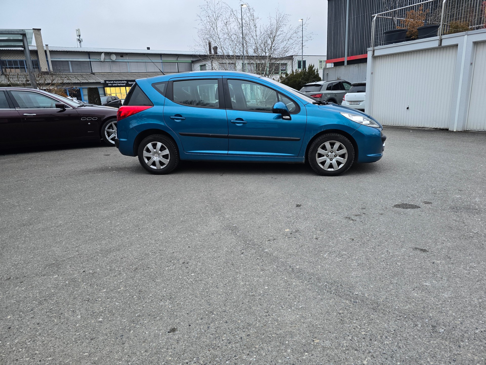 PEUGEOT 207 SW 1.6 16V Sport Automatic-image-3