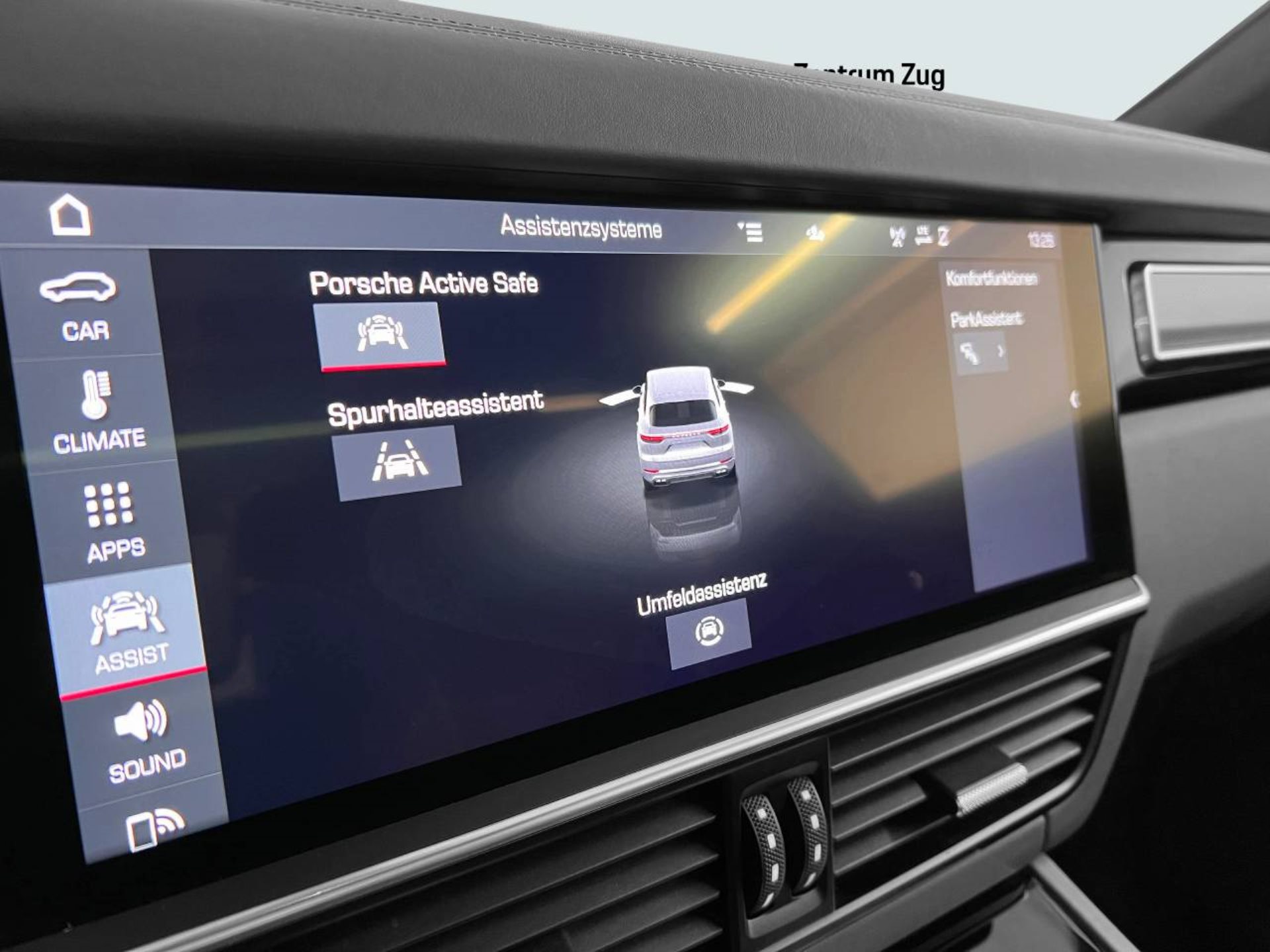 PORSCHE Cayenne Turbo-image-29