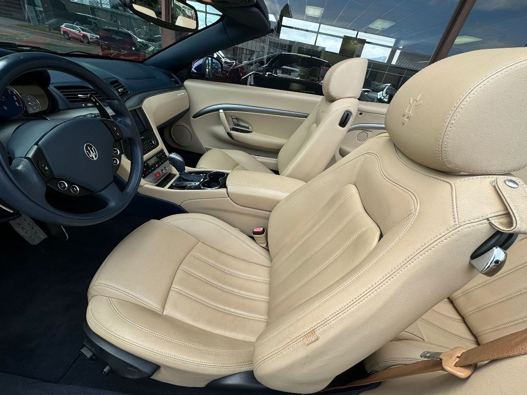 MASERATI GRANCABRIO-image-5