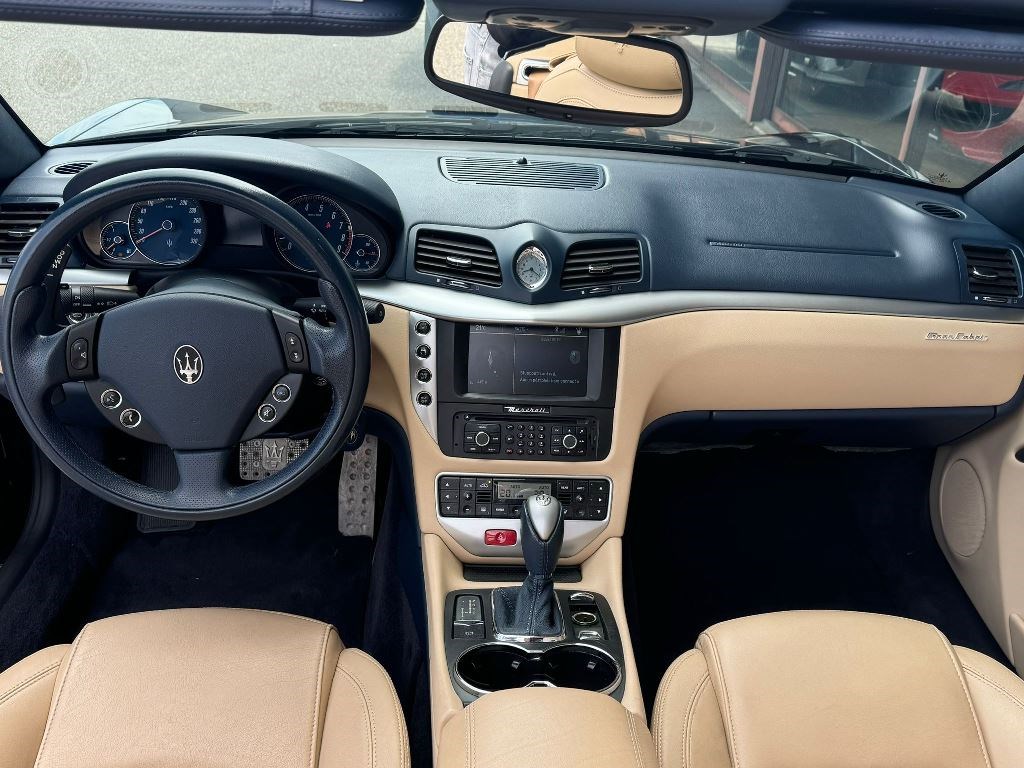 MASERATI GRANCABRIO-image-7