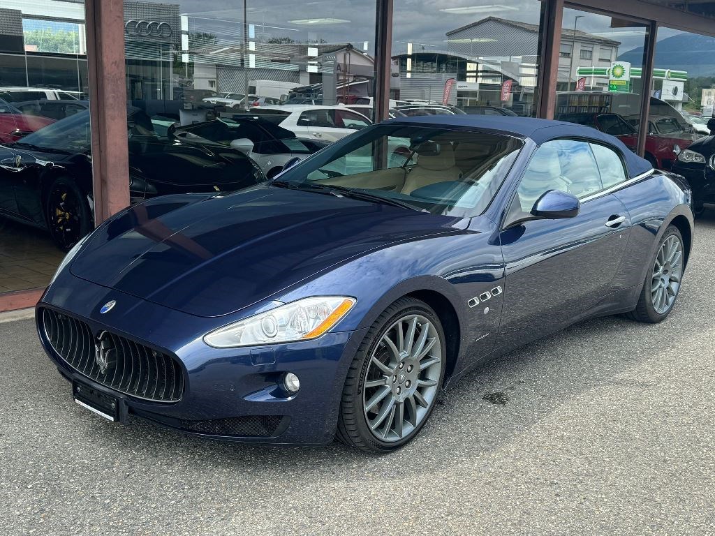 MASERATI GRANCABRIO-image-9