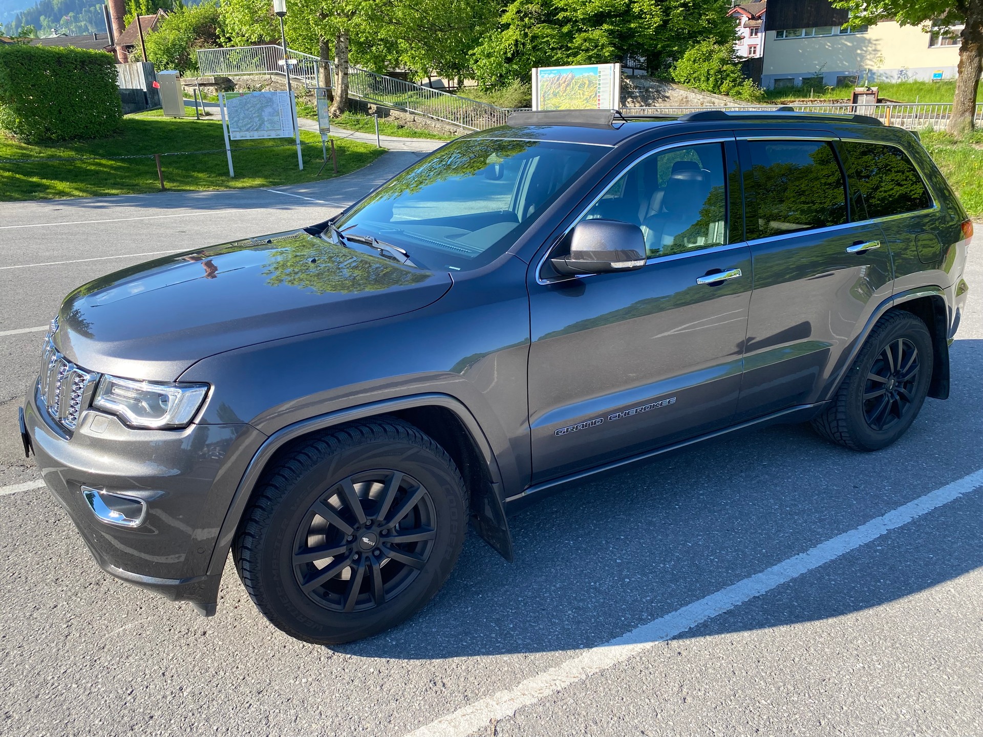 JEEP Grand Cherokee 3.0 CRD Overland Automatic-image-0