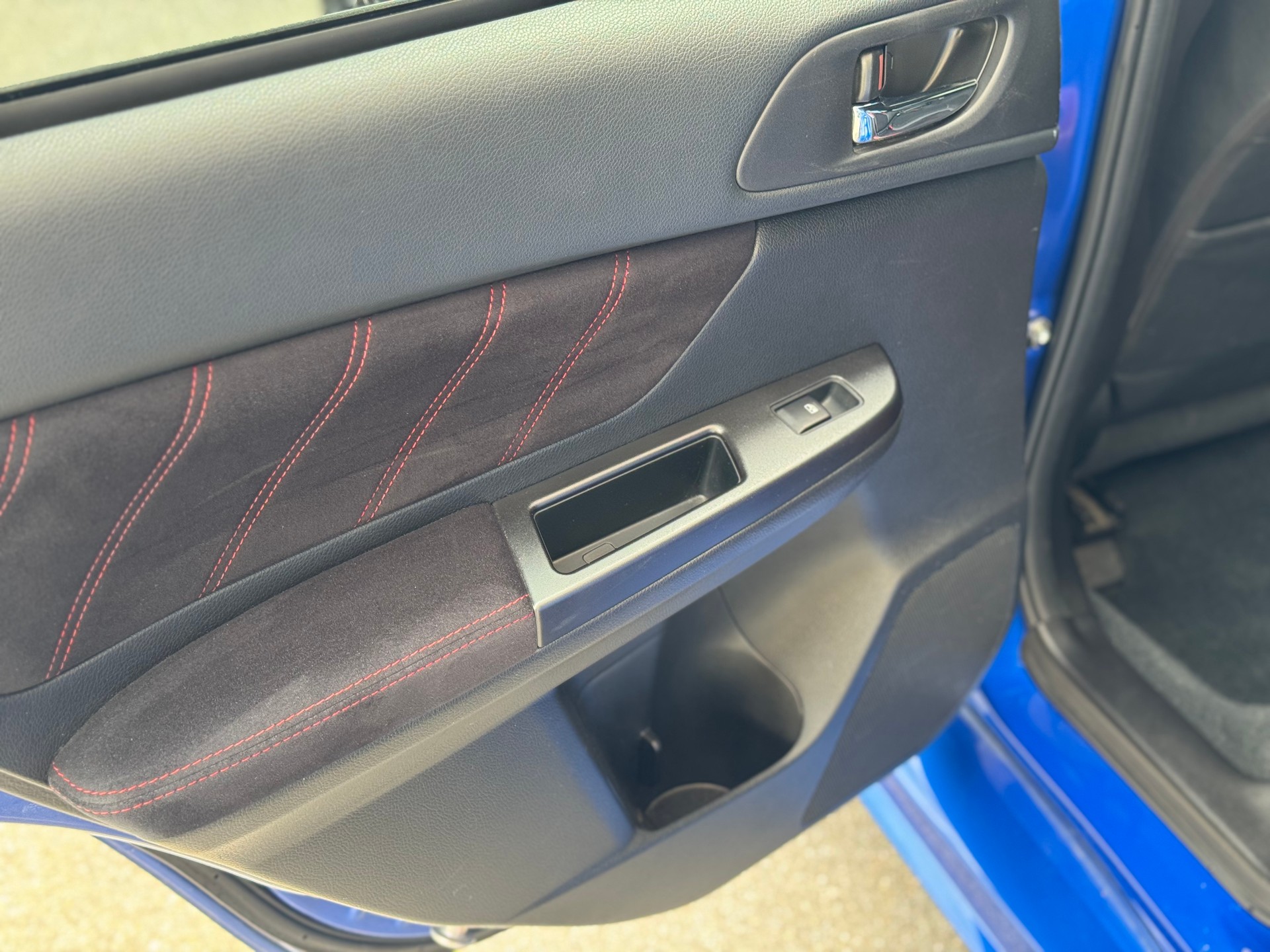 SUBARU WRX 2.5 Turbo 4WD STI Sport S-image-17
