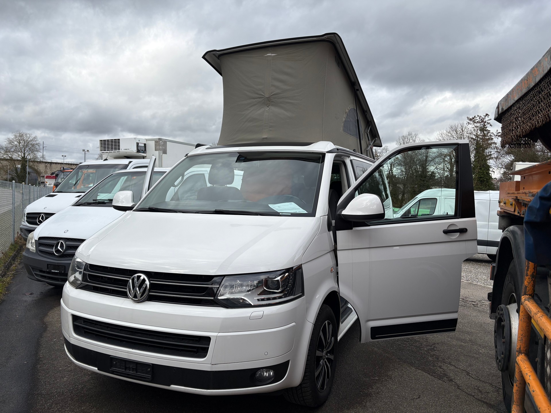 VW T5 California 2.0 Bi-TDI Beach Edition 4Motion DSG-image-14