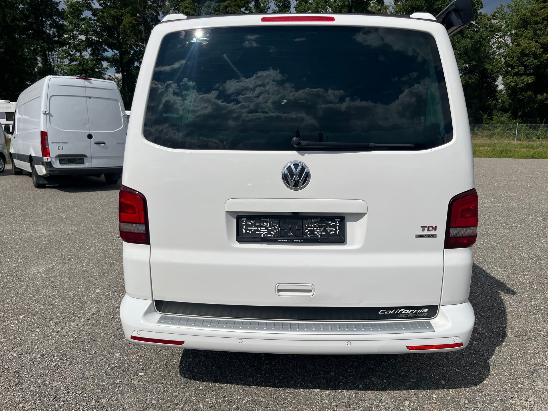 VW T5 California 2.0 Bi-TDI Beach Edition 4Motion DSG-image-4