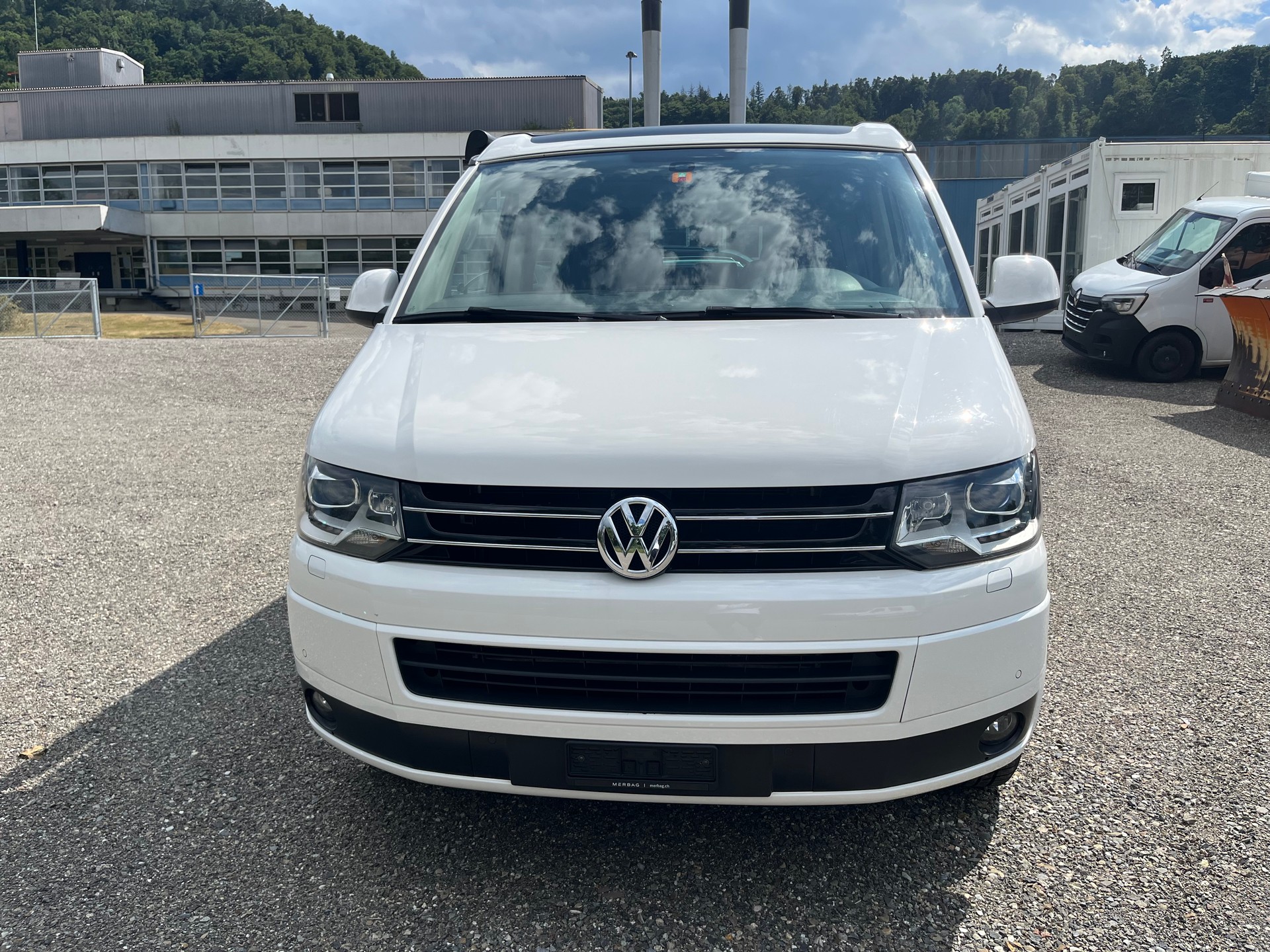 VW T5 California 2.0 Bi-TDI Beach Edition 4Motion DSG-image-1