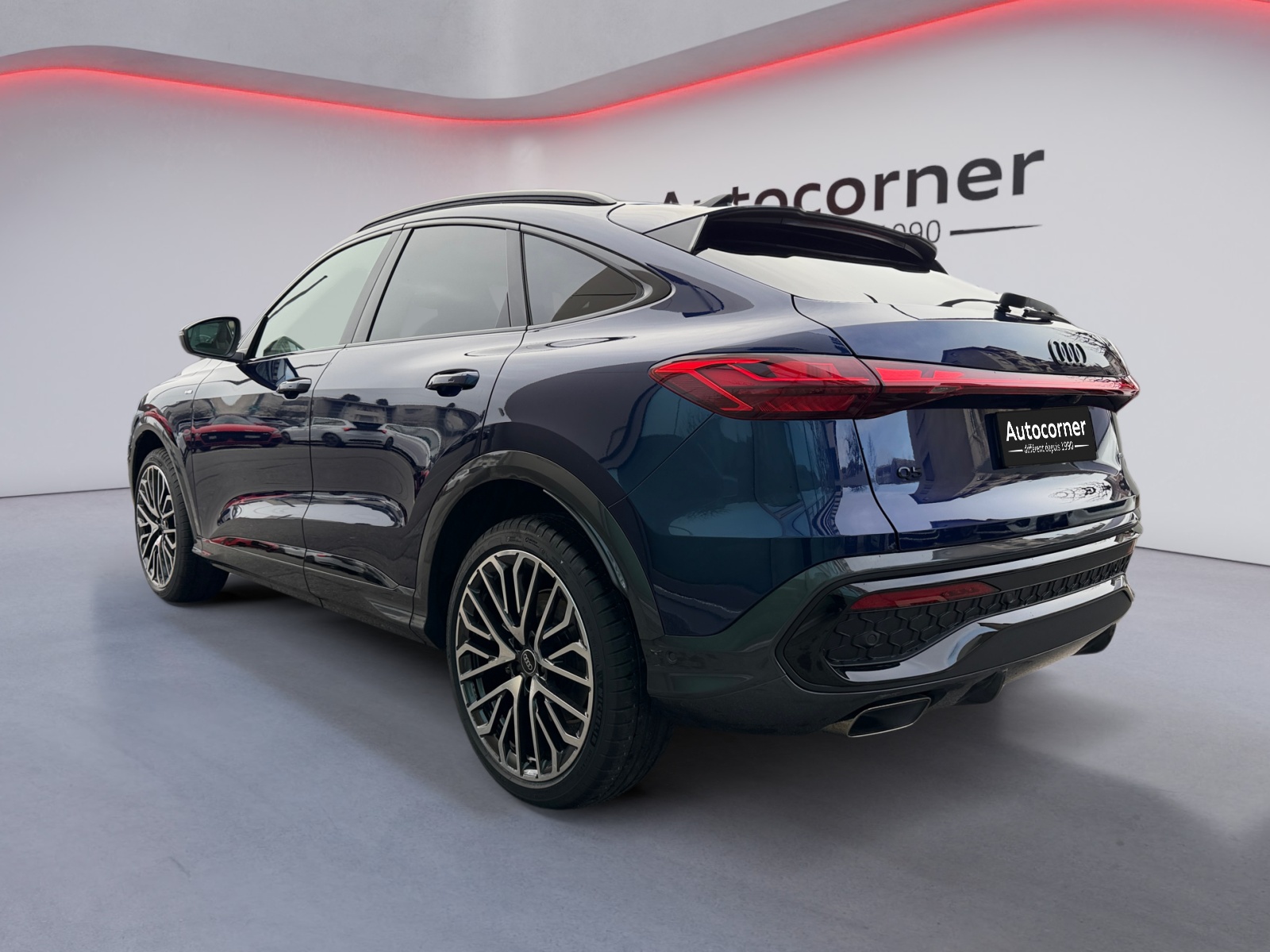 AUDI Q5 Sportback TFSI quattro 150 kW S-tronic-showroom-element-2