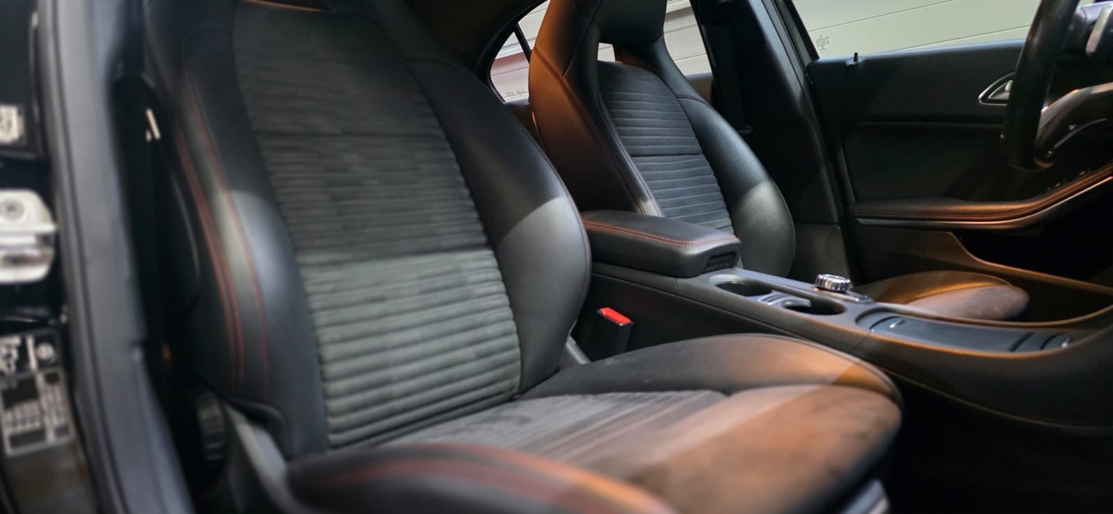 MERCEDES-BENZ A 220 AMG Line 4Matic 7G-DCT *CH-Fahrzeug* **Frisch ab MFK**-image-10