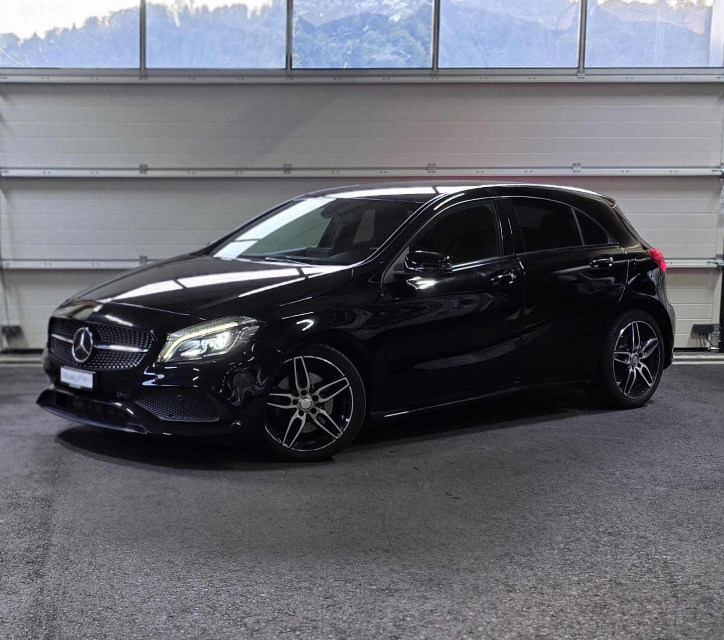 MERCEDES-BENZ A 220 AMG Line 4Matic 7G-DCT *CH-Fahrzeug* **Frisch ab MFK**