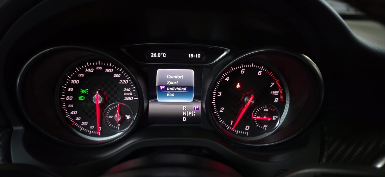MERCEDES-BENZ A 220 AMG Line 4Matic 7G-DCT *CH-Fahrzeug* **Frisch ab MFK**-image-15