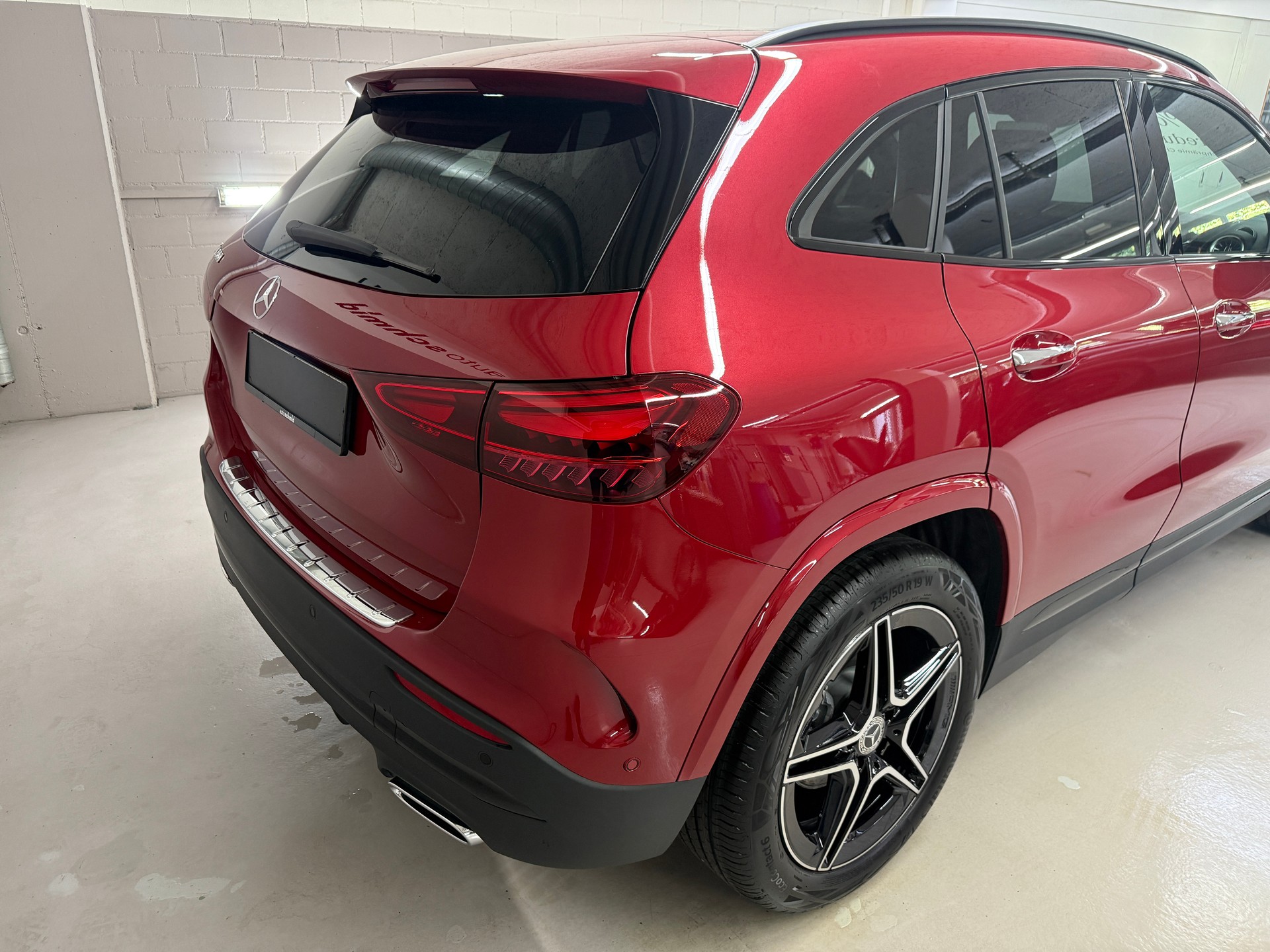 MERCEDES-BENZ GLA 200 Night Star-image-5