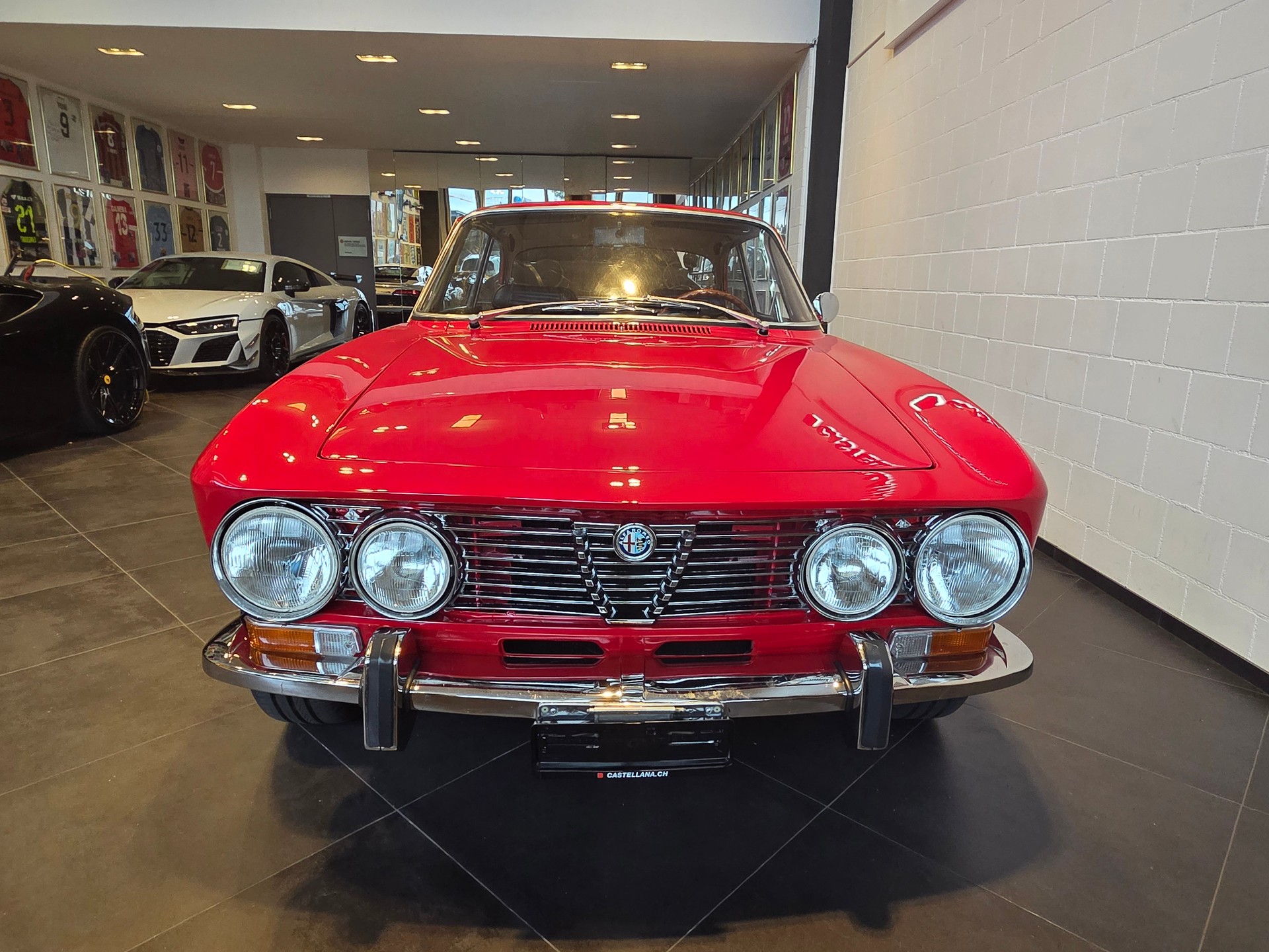 ALFA ROMEO 2000-image-1