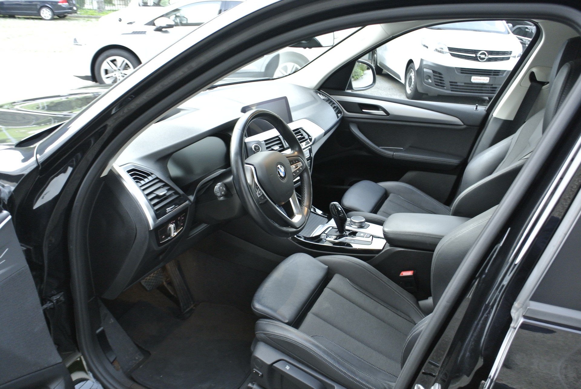 BMW X3 xDrive 20d Steptronic-image-15