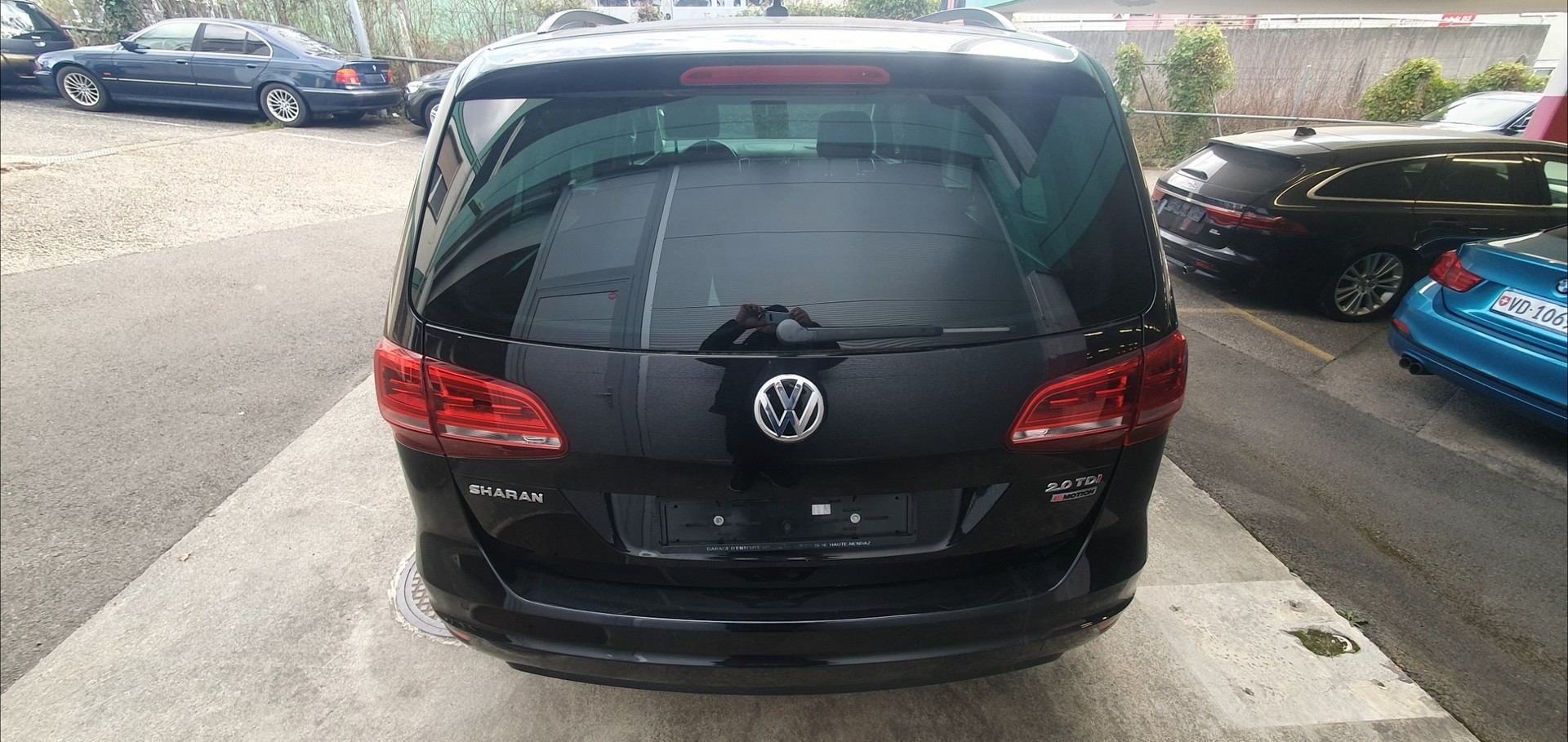 VW Sharan 2.0 TDI BMT Comfortline 4Motion DSG-image-2
