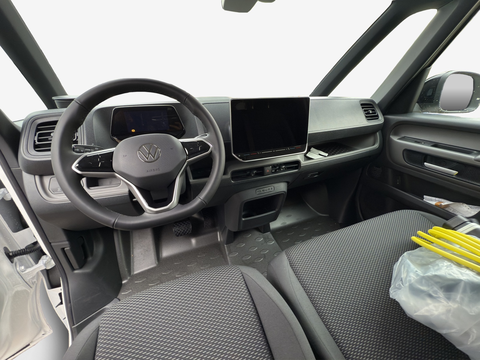 VW ID. Buzz Cargo Pure-image-3