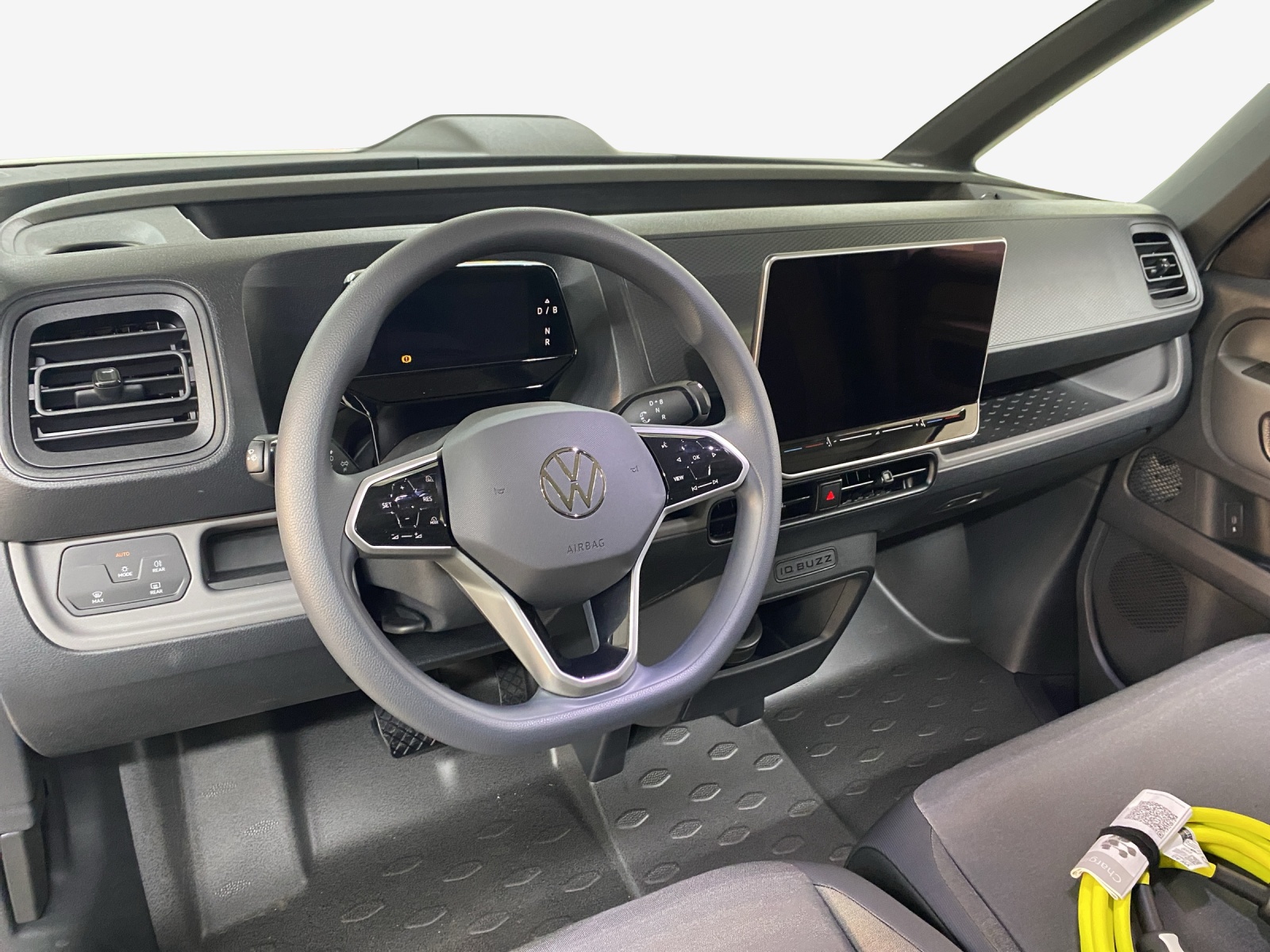 VW ID. Buzz Cargo Pure-image-8