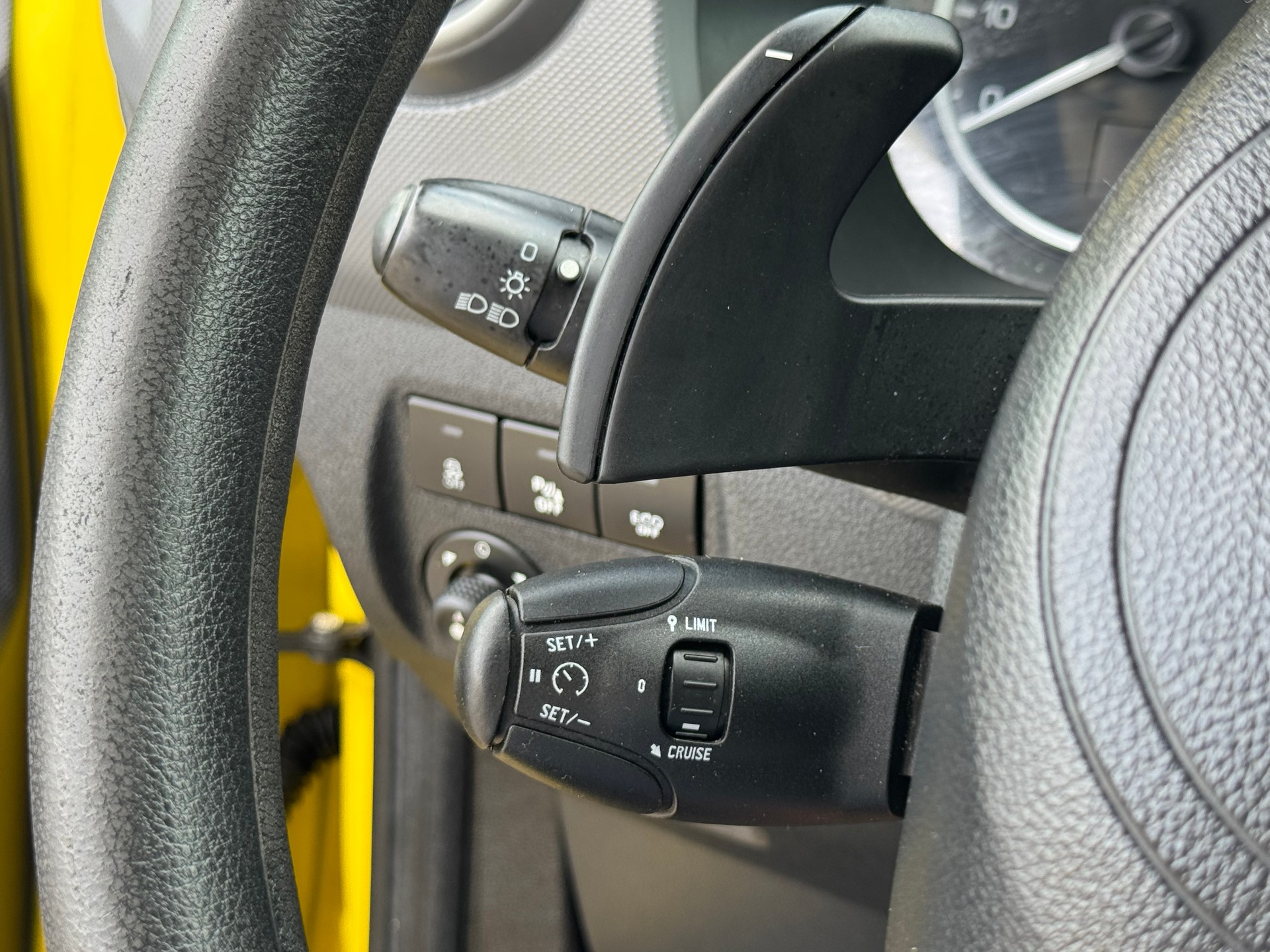 CITROEN Berlingo 1.6 BlueHDi 100 S&S Komfort ETG6-image-11