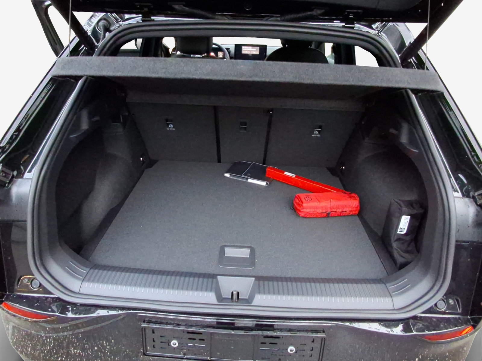 VW T-Roc 1.5 eTSI mHEV R-Line DSG-image-12