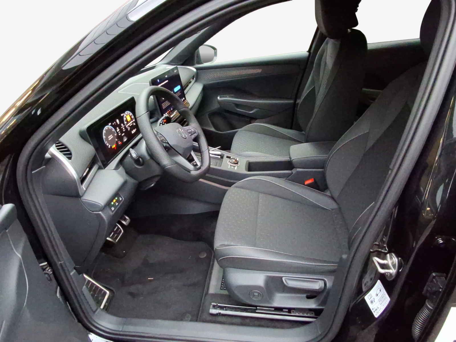 VW T-Roc 1.5 eTSI mHEV R-Line DSG-image-7