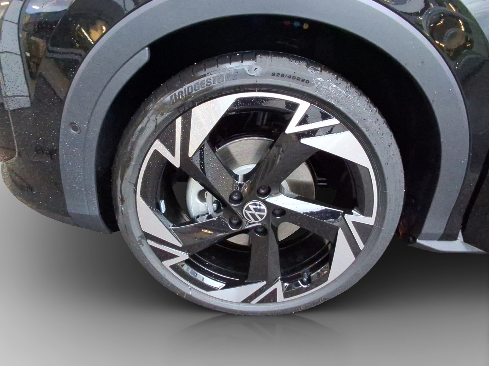 VW T-Roc 1.5 eTSI mHEV R-Line DSG-image-15