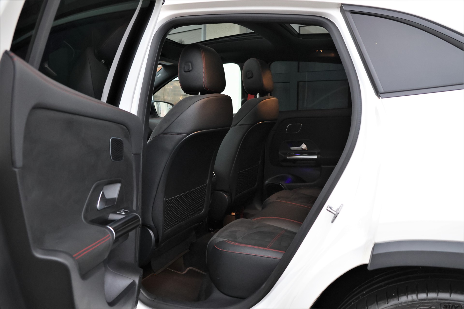 MERCEDES-BENZ GLA 35 AMG 4Matic 8G-Speedshift DCT (CH)-image-11