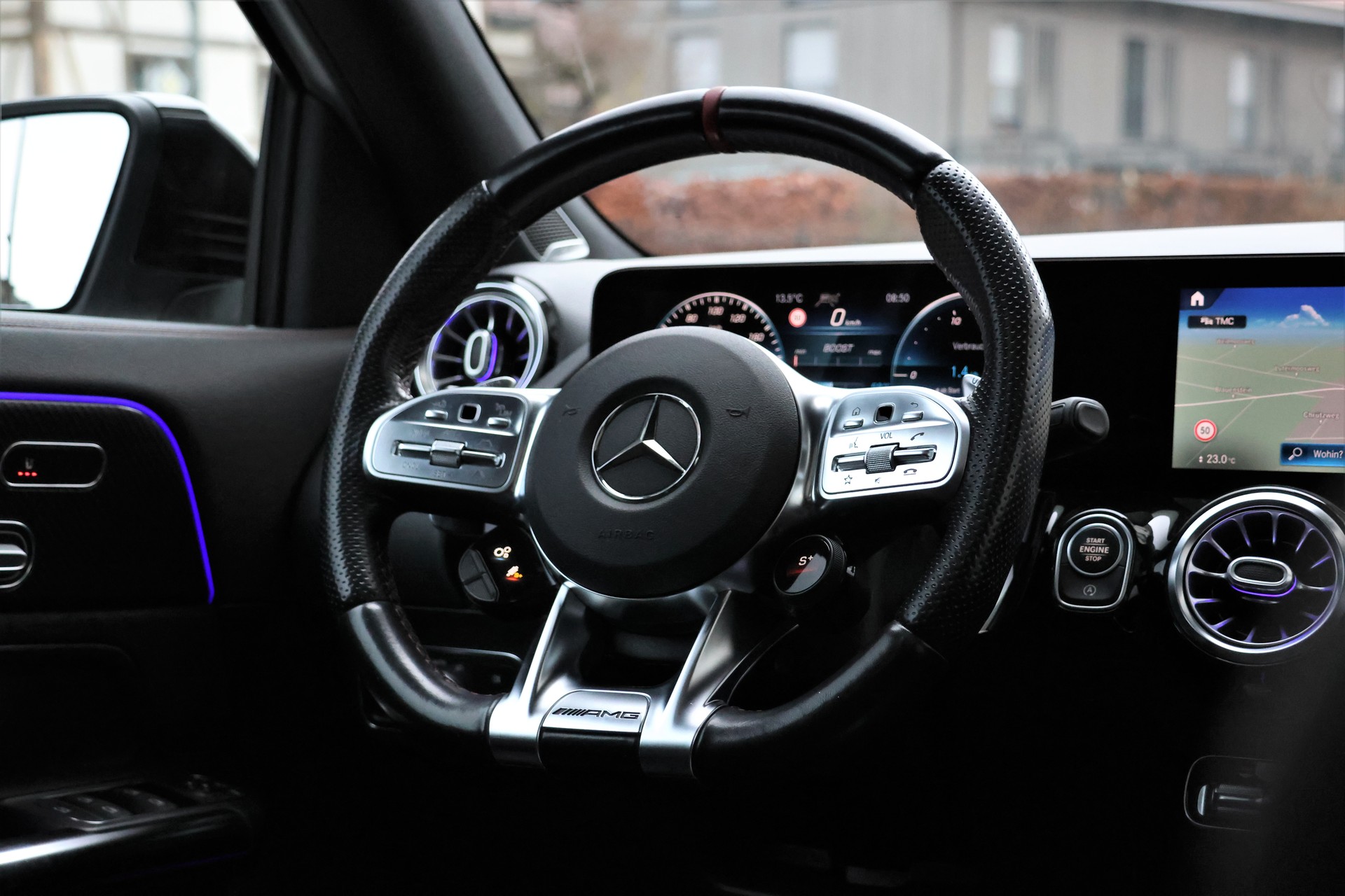 MERCEDES-BENZ GLA 35 AMG 4Matic 8G-Speedshift DCT (CH)-image-13