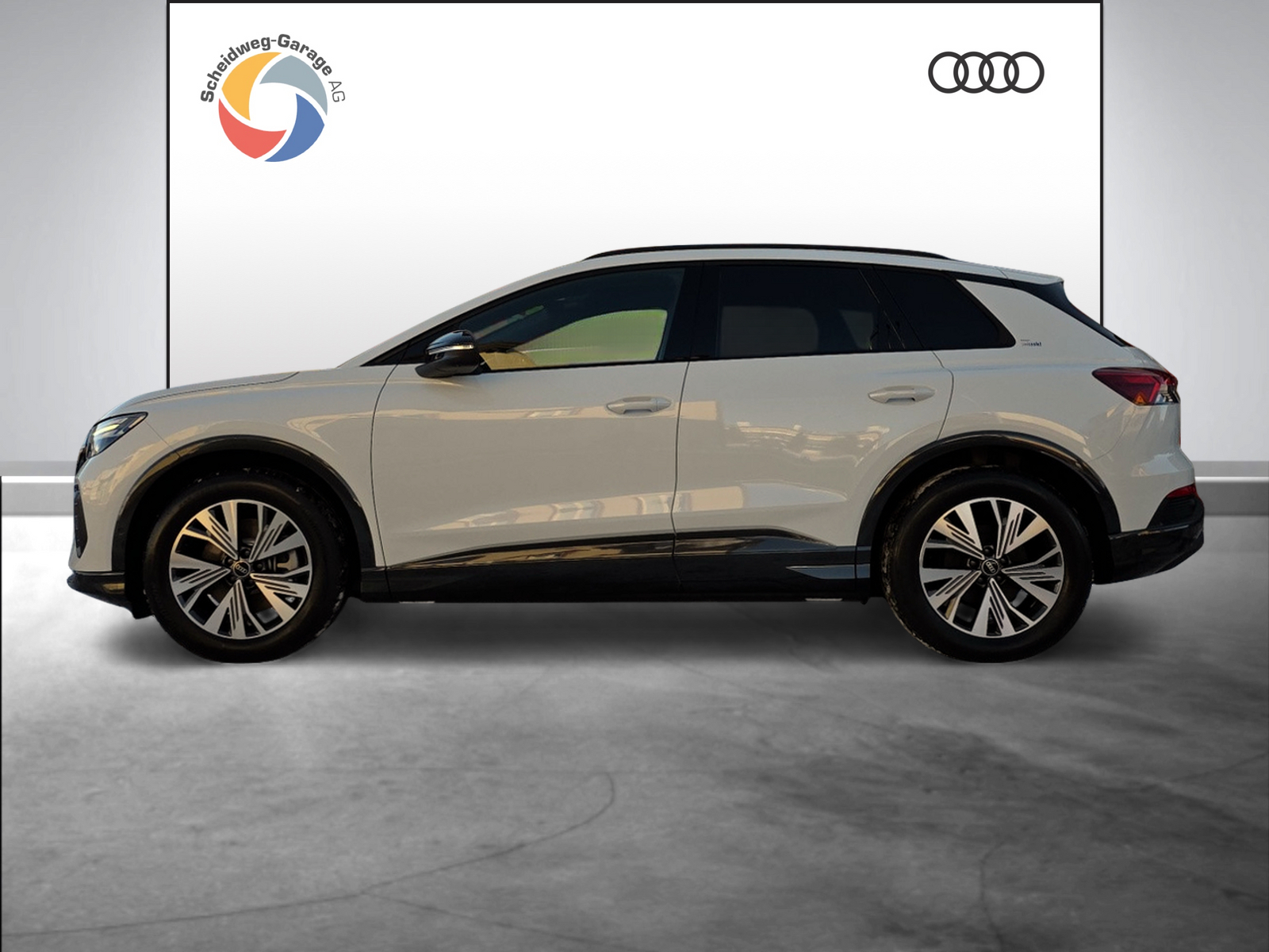 AUDI Q4 e-tron 45 quattro-image-2