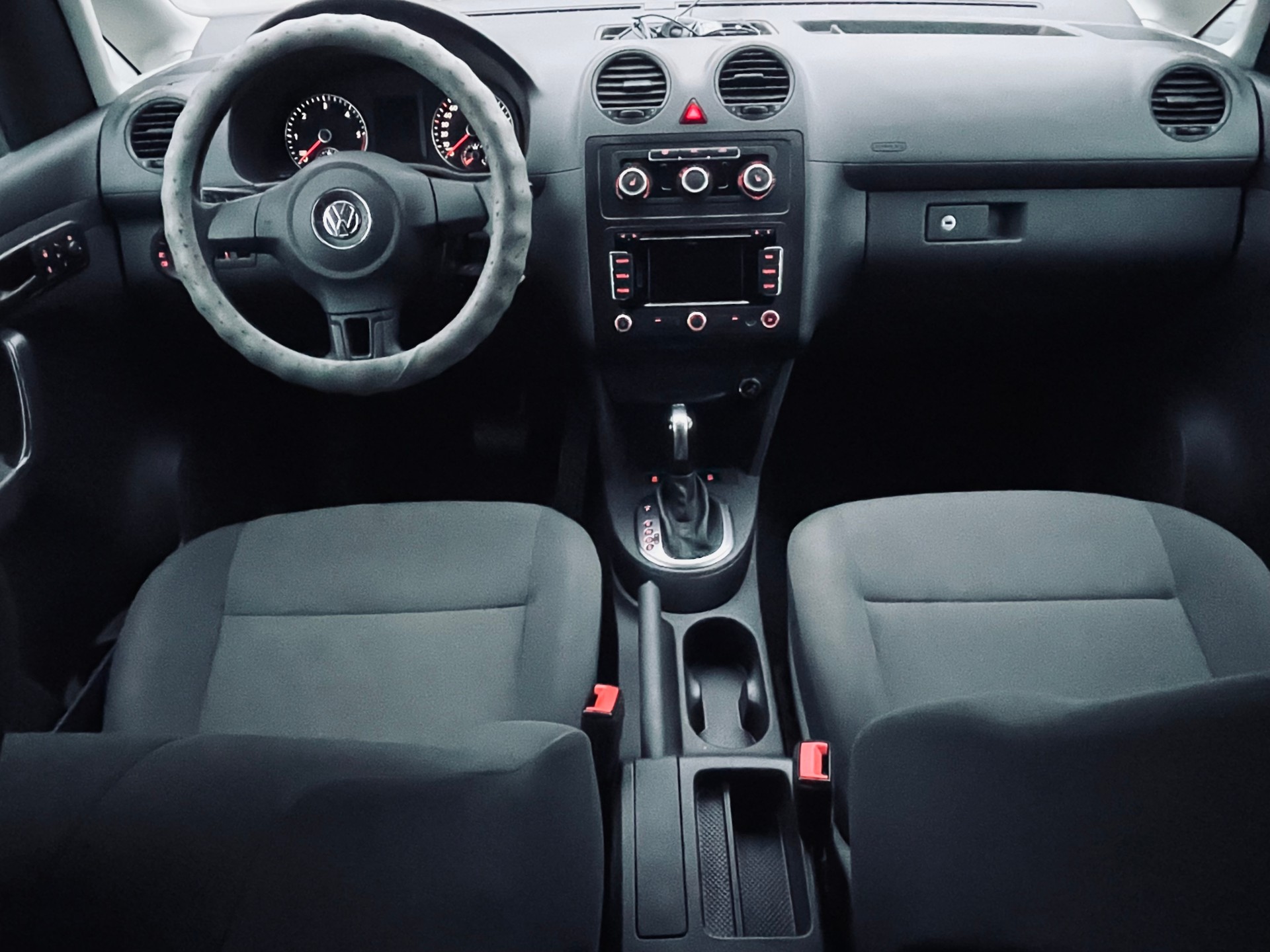 VW Caddy Maxi 1.6 TDI BlueMotion Technology Entry DSG-image-5