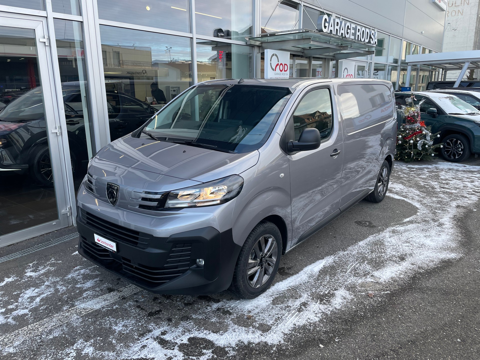 PEUGEOT Expert 2.0 BlueHDi 180 S&S Standard EAT8-image-20