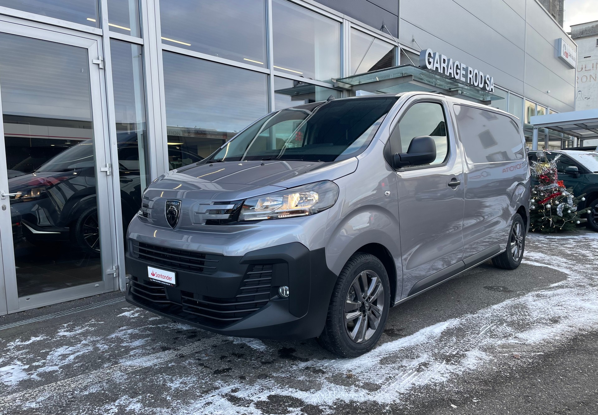 PEUGEOT Expert 2.0 BlueHDi 180 S&S Standard EAT8
