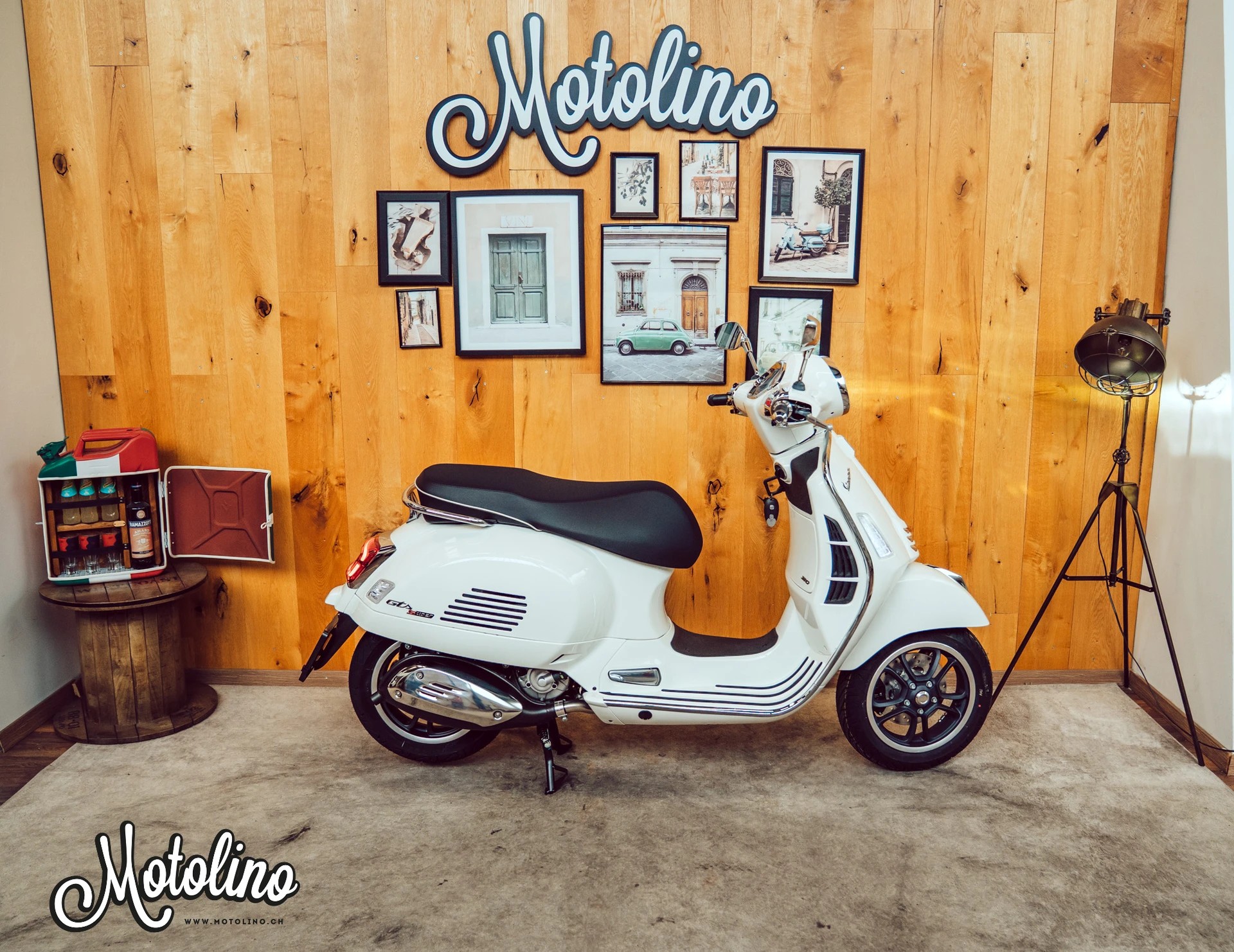 PIAGGIO Vespa GTS 125 Super RST Euro 5+-image-6