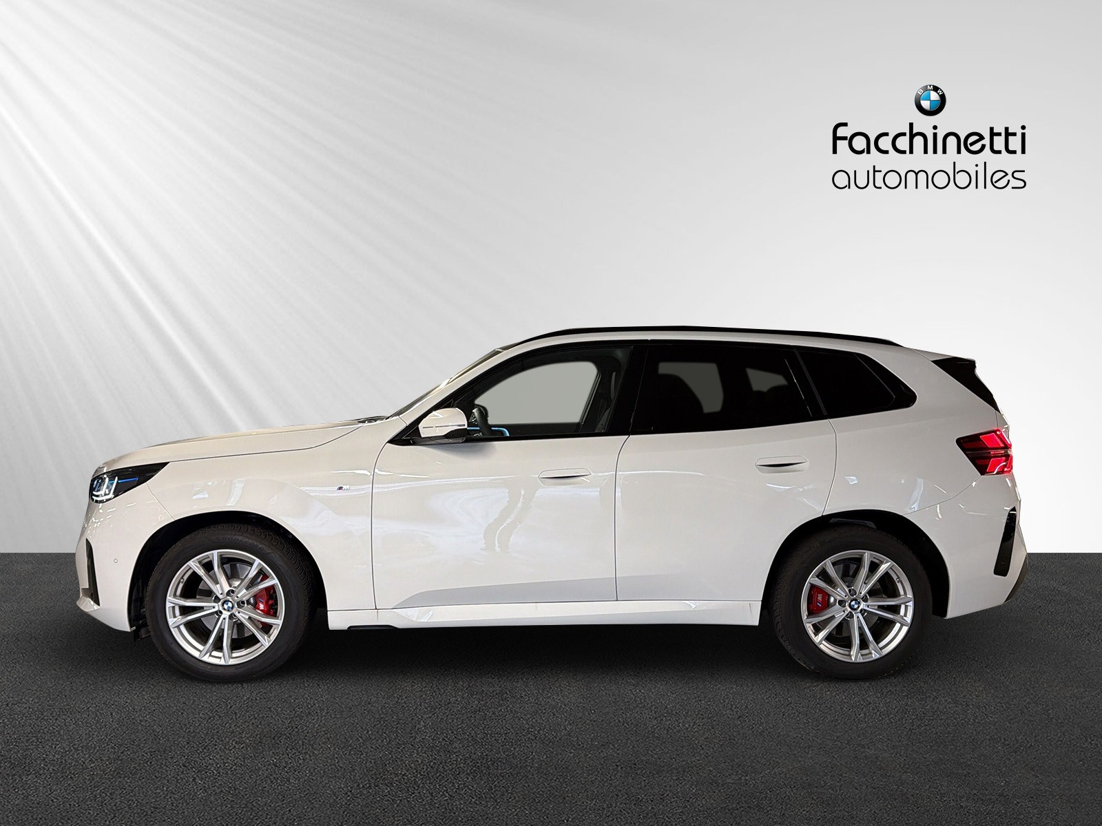 BMW X3 20 Xdrive-showroom-element-1