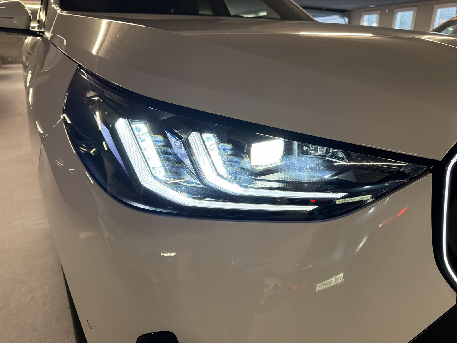 BMW X3 20 Xdrive-image-13