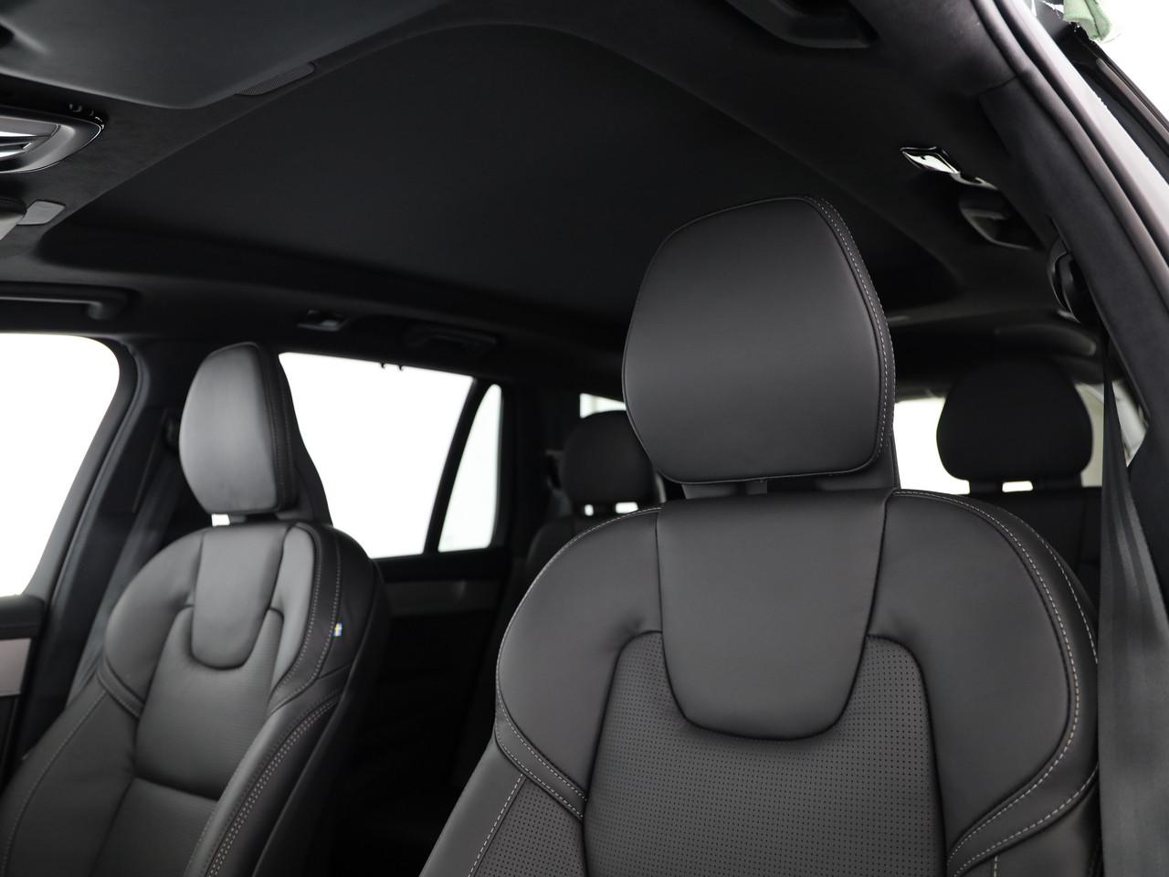 VOLVO XC90 2.0 T8 TE Black Edition eAWD-image-8
