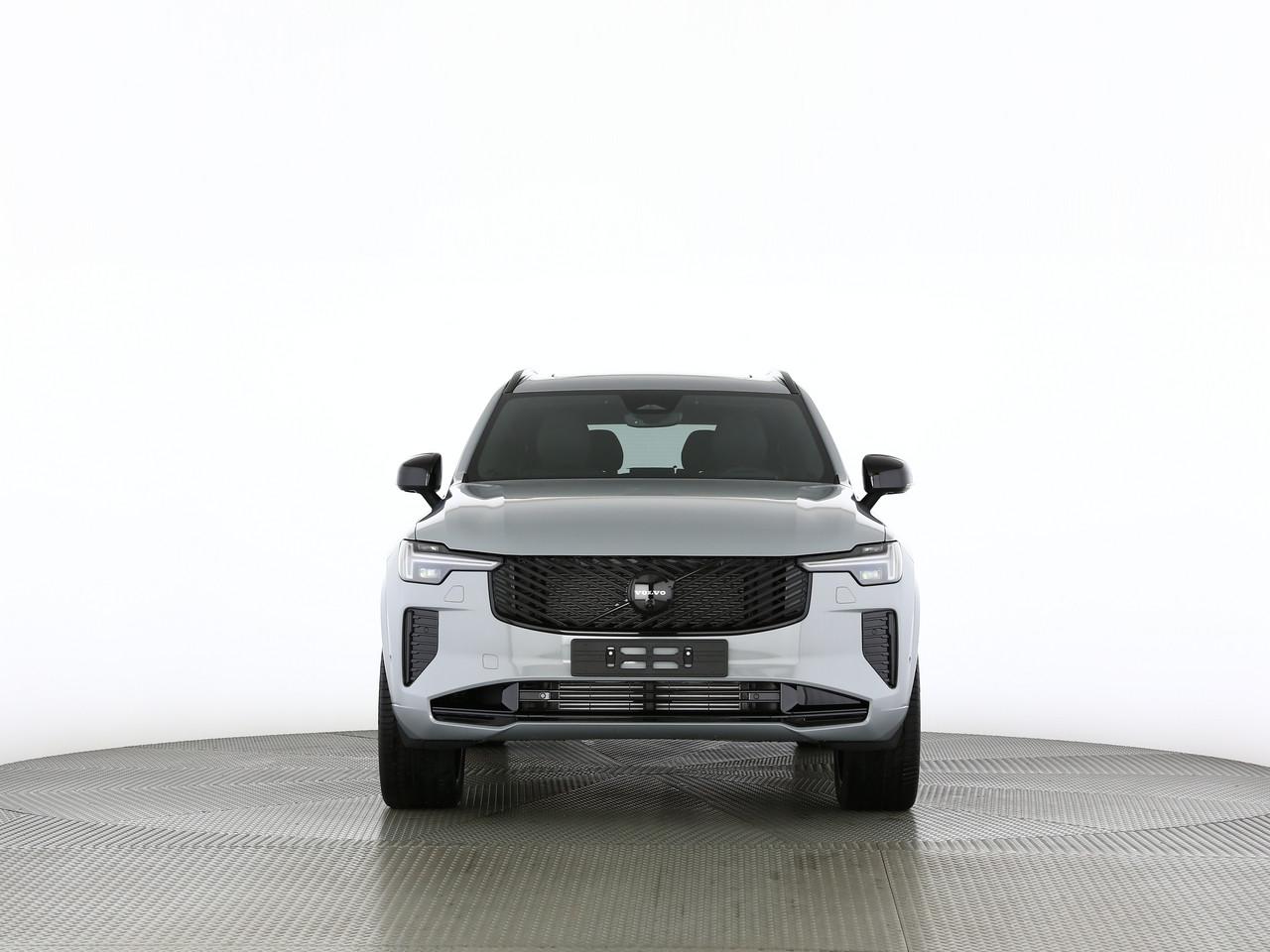 VOLVO XC90 2.0 T8 TE Black Edition eAWD-image-6