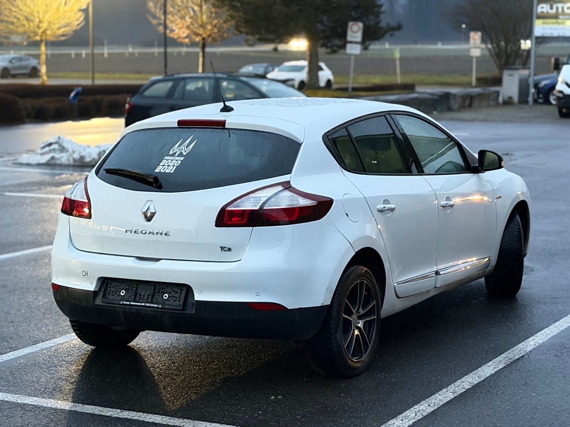 RENAULT Mégane 1.2 16V Turbo Bose-image-5