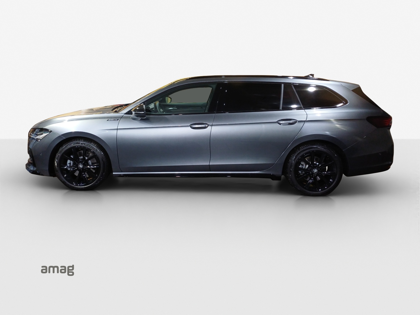 SKODA Superb Combi 2.0 TSI Sportline 4x4 DSG-showroom-element-1