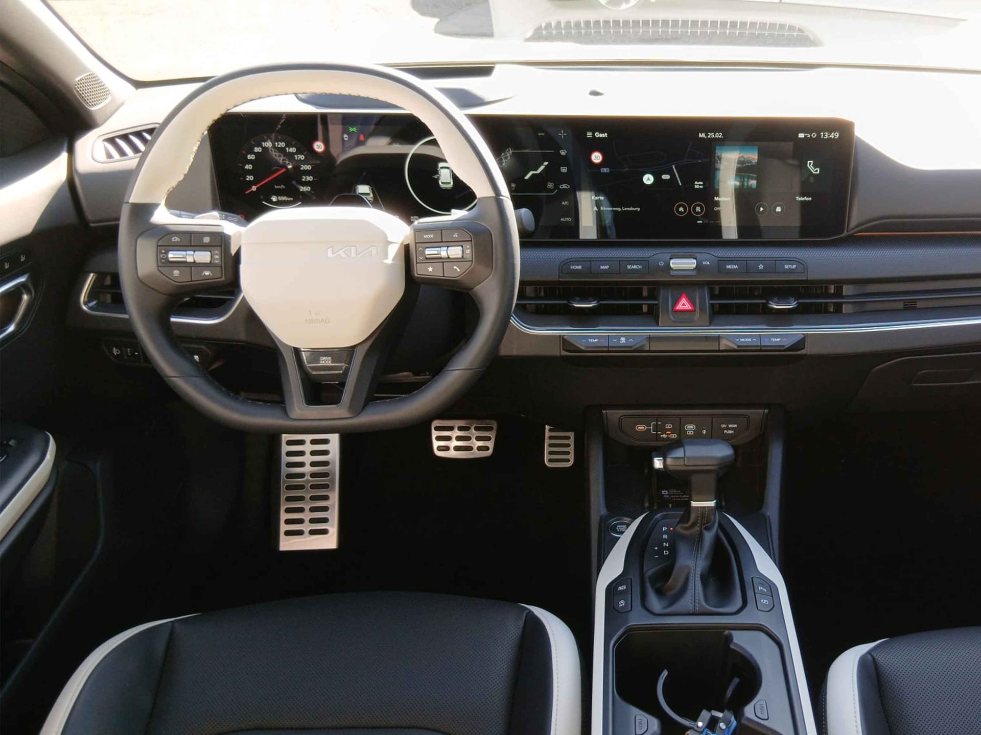 KIA K4 1.6T-GDI DCT GT-LINE CH-Fz.-image-6