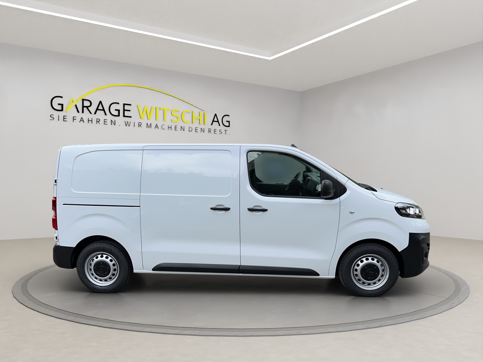 OPEL Vivaro-e Cargo 2.7t M 50 kWh-showroom-element-3