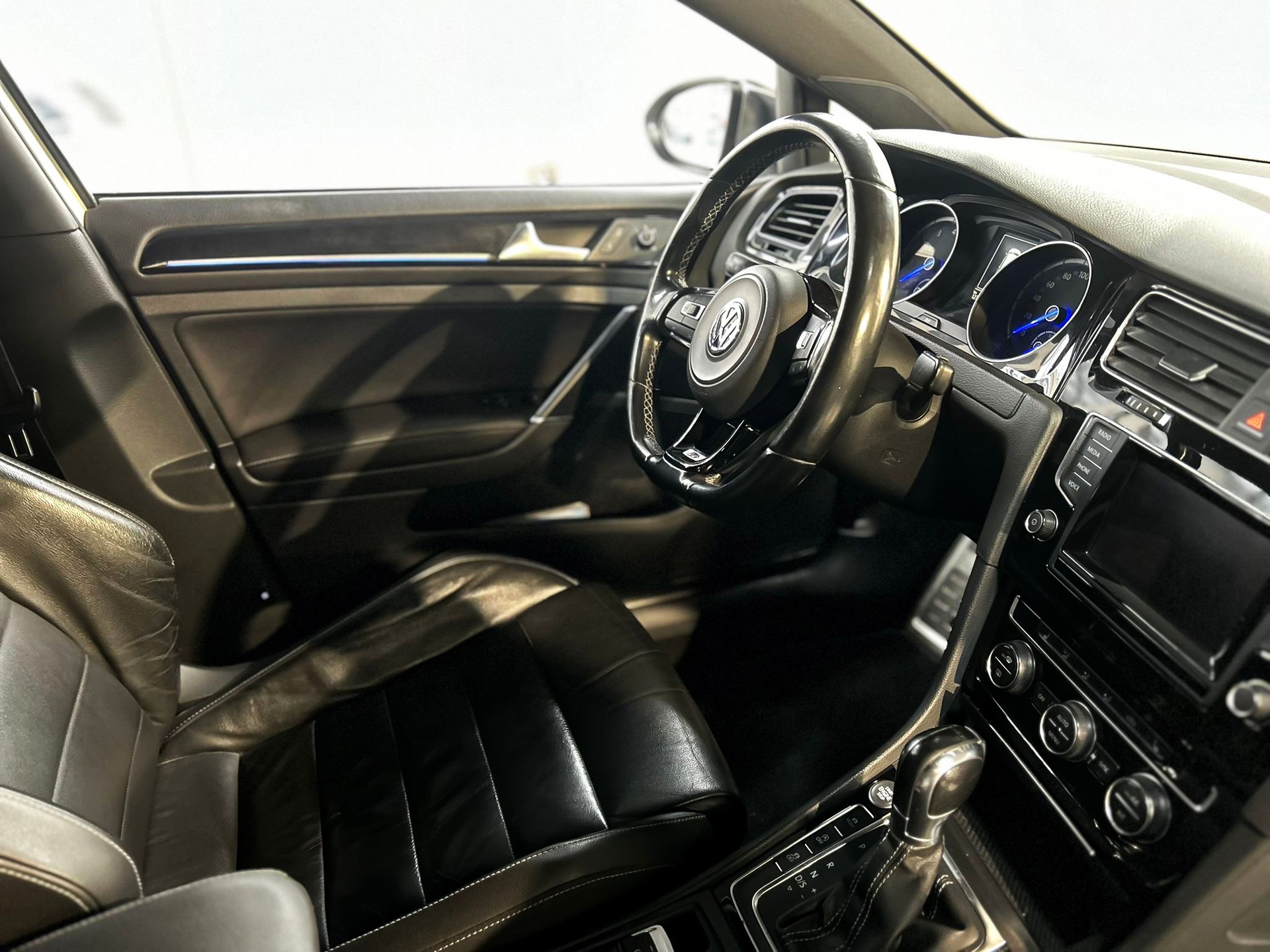 VW Golf 2.0 TSI R 4Motion DSG " ABT POWER "-image-19