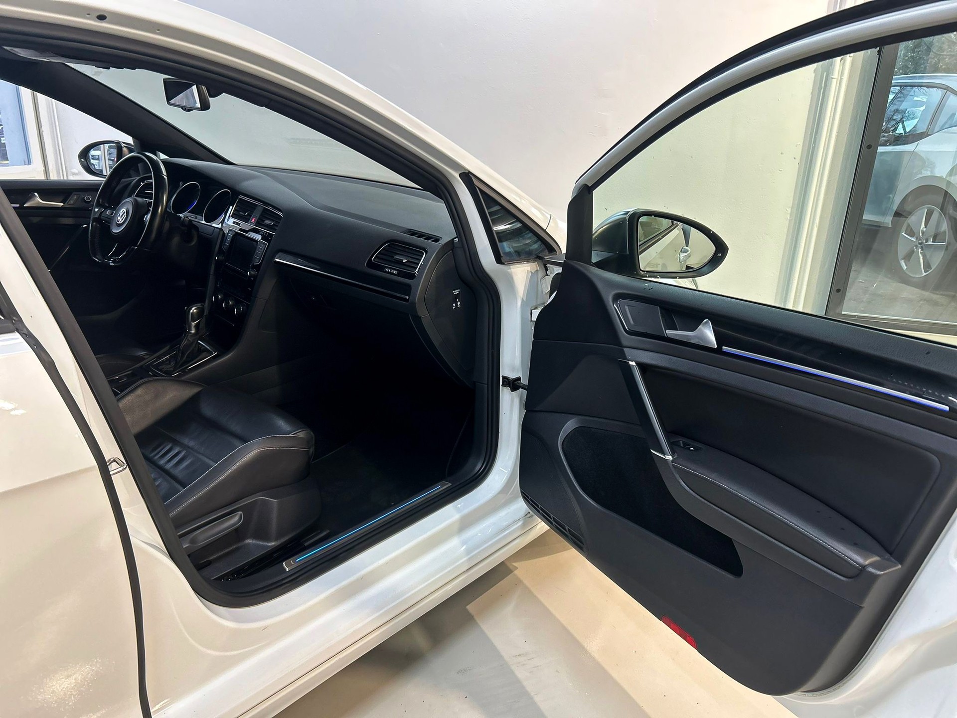 VW Golf 2.0 TSI R 4Motion DSG " ABT POWER "-image-14