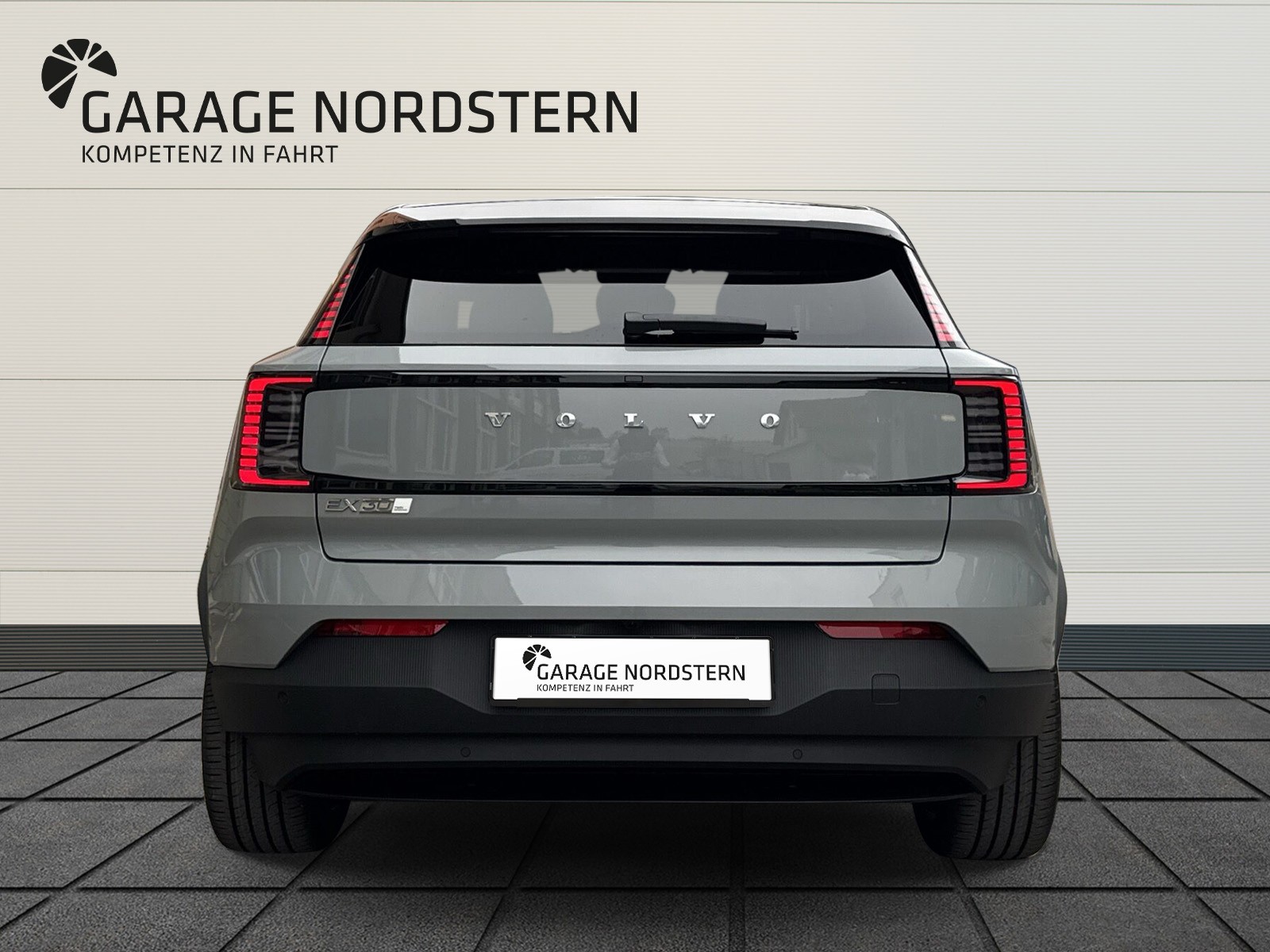VOLVO EX30 E60 Twin Ultra Performance AWD-showroom-element-3