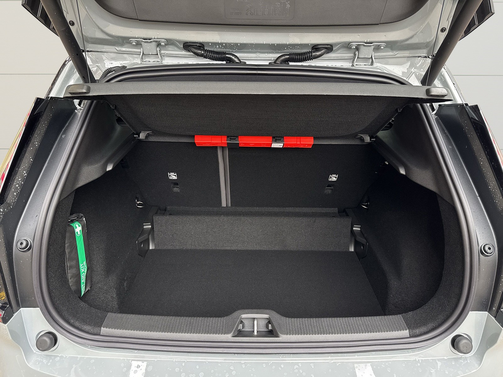 VOLVO EX30 E60 Twin Ultra Performance AWD-image-9
